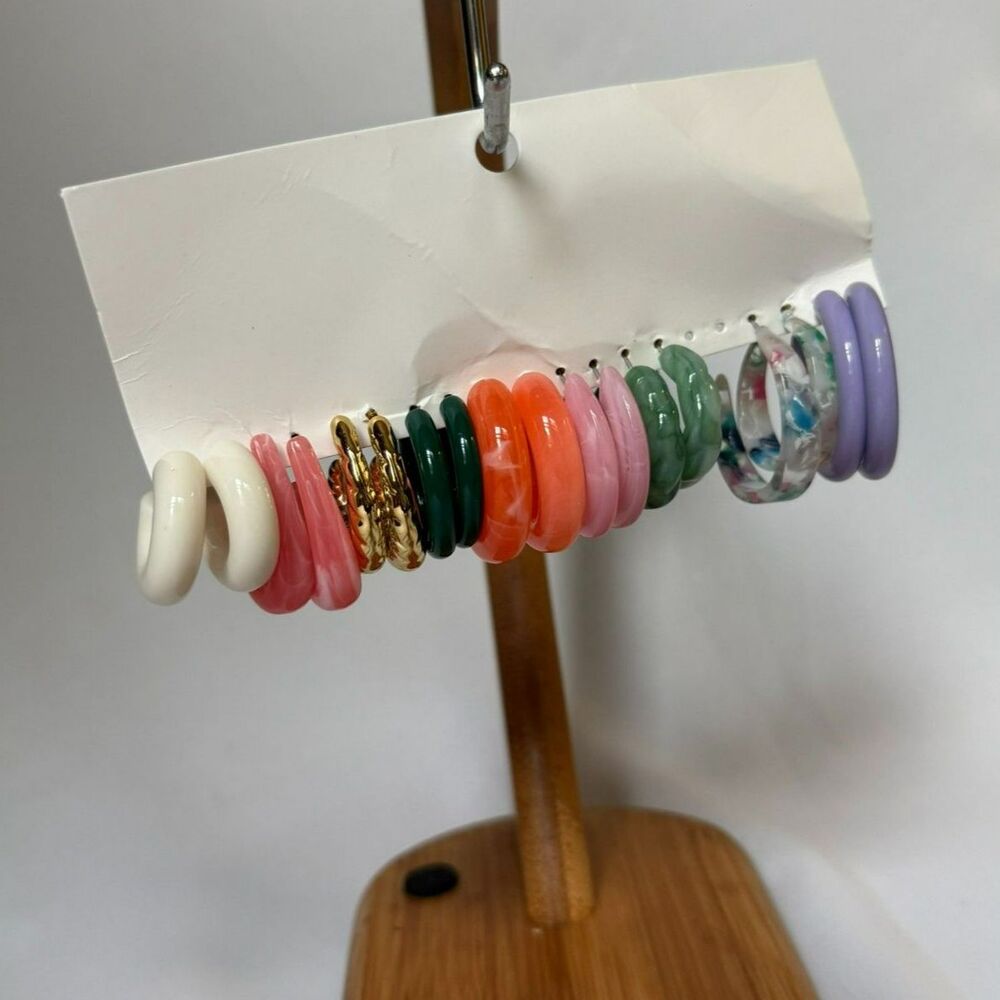 39 Pairs Acrylic Colorful Chunky Earrings - Picture 5 of 6